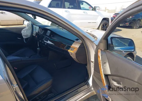 2007 BMW 525I z USA, uszkodzony, nr VIN WBANE53577CW63924